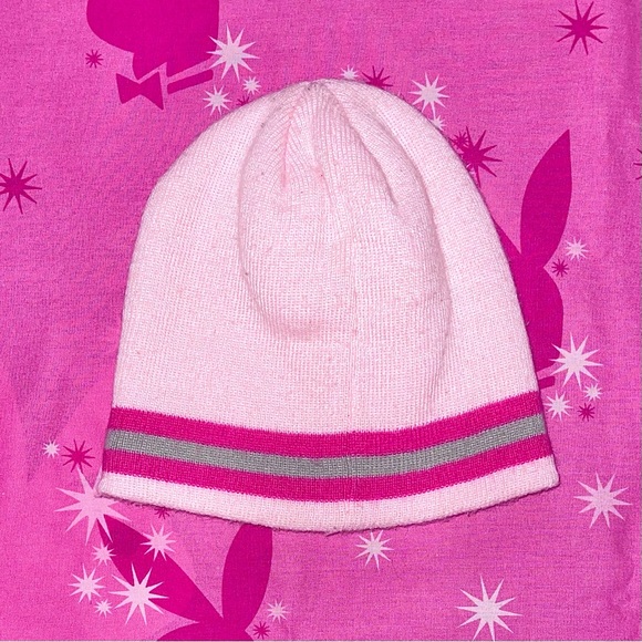 SOLD Hello Kitty Charmmy Beanie - Picture 2 of 2